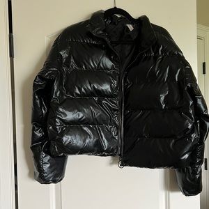 BRAND NEW without tag Fabletics lightweight puffer jacket size S